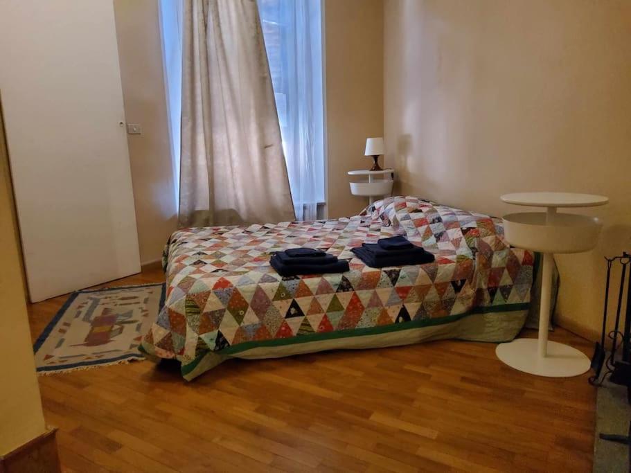 Apartamento Antica Casa Odone Asti Exterior foto